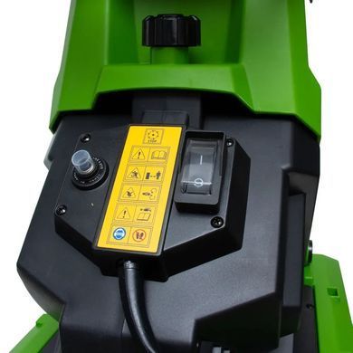 Подрібнювач гілок Procraft PSL2500 &mdash; 2500 Вт, 4050 об/хв, садовий шредер 925001 фото