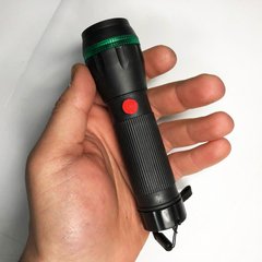 Ручной фонарик на батарейках (3хААА) с функцией зума