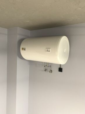 Водонагрівач електричний (Бойлер) GORENJE GBH V/9- 50 літрів "Сухий" ТЕН, Виносний регулятор, Горизонтальний GBH 50 V/9 фото