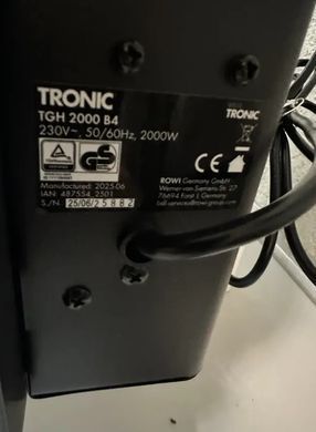 Конвекторний обігрівач скляний TRONIC TGH 2000 B4 Black (2000 Вт, термостат, захист) TGH 2000 B4 Black фото
