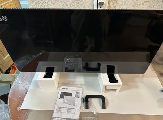Конвекторний обігрівач скляний TRONIC TGH 2000 B4 Black (2000 Вт, термостат, захист) TGH 2000 B4 Black фото